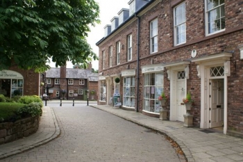 The Swan Tarporley Photo